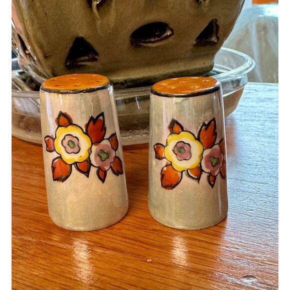 Salt Pepper Shakers Japan Small Floral Hand Painted Porcelain Vintage Blue READ - Picture 1 of 7